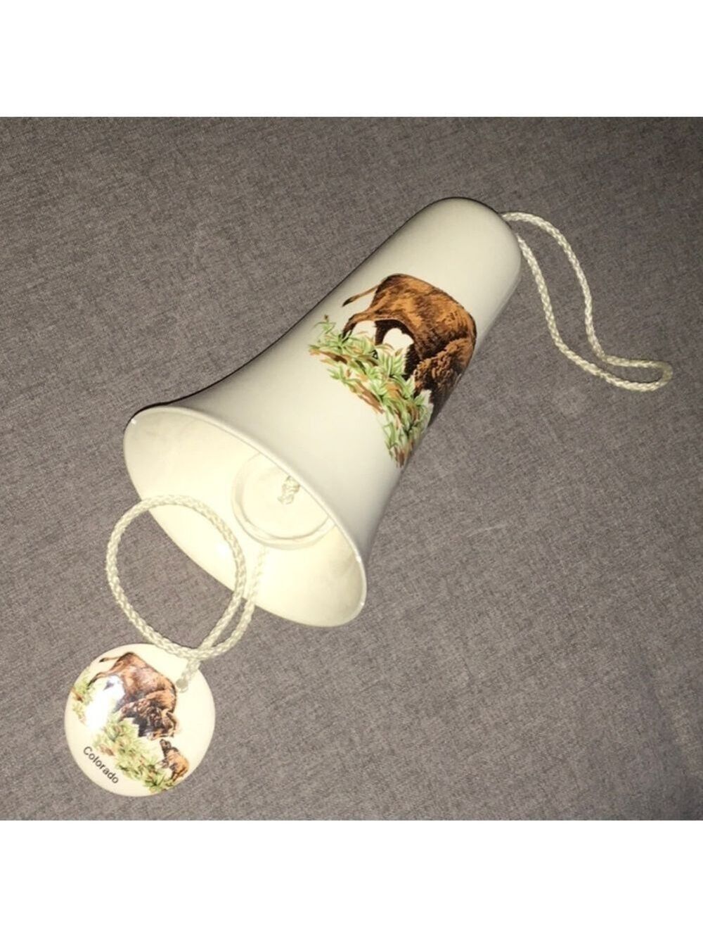 Colorado cow bell 🔔 visitor souvenir works some limited chipping base of bell
